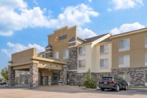 Comfort Inn & Suites