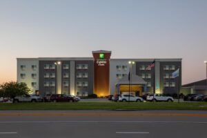 Holiday Inn Express Hotel & Suites Columbus by IHG