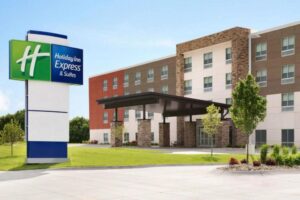 Holiday Inn Express & Suites Laramie West by IHG