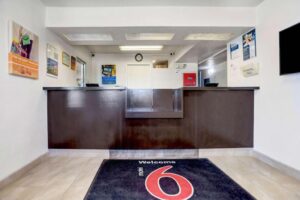 Motel 6-Grants