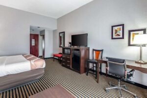 Quality Inn & Suites