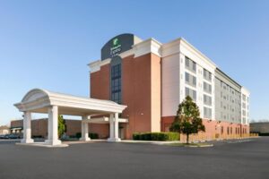 Holiday Inn Express Hotel & Suites Norfolk Airport by IHG