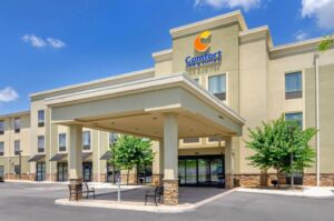 Comfort Inn & Suites Lynchburg Airport - University Area