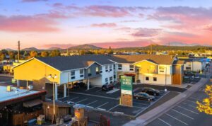 The Ellsworth Hotel